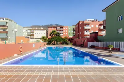 Image de Appartement Sunset Gabriela à proximité de la plage avec piscine partagée et terrasse plein air