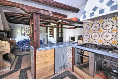 Image de Historical country house Costa Brava | Dali 10 Pax