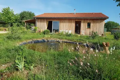 Image de Maison écologique en bois, en pleine nature au coeur du Périgord noir