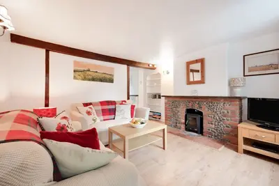 Image de Poppy Cottage - Trois Chambres Maison, Couchages 5