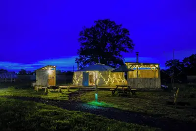 Image de Taittinger Luxury Heated Yurt with Private Hot Tub