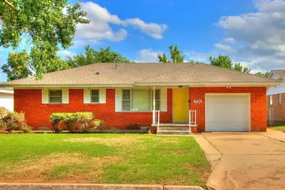 Image de Close to Ou--TVs in every room--outdoor dining--wifi--W/D