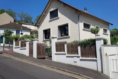 Image de Maison avec jardin proche transports