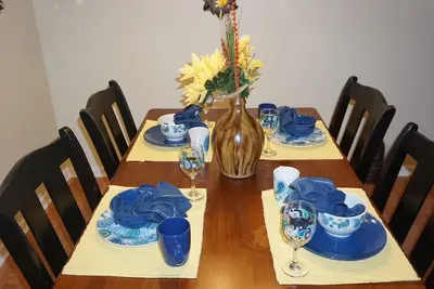 Image de Belle Maison de ville, près de tout, mais pas dans Tout