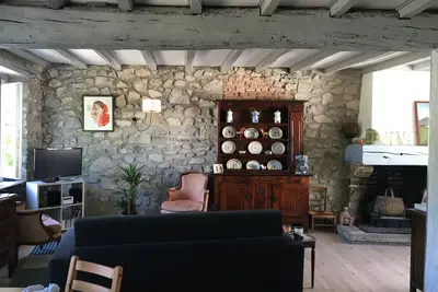 Image de Appartement Duplex dans une vieille maison Basque 10mn des plages
