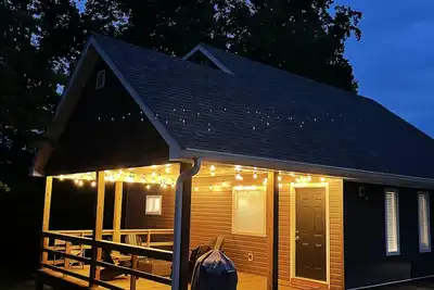 Image de Brand New Lake Cumberland Cottage Jamestown, Ky