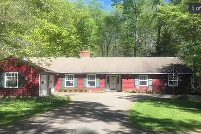 Image de Cozy Cottage in the Woods