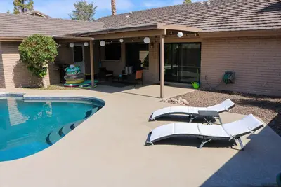 Image de Newly Renovated Quaint Tempe Home with Pool