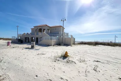Image de Beach Life Condo 135. Pools! Beach! Casinos! Fun!