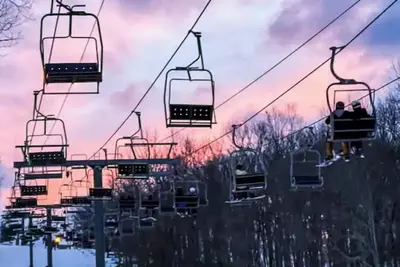 Image de Huge Cabin at Ski Mtn- Hot Tub, Fireplace, Game Room