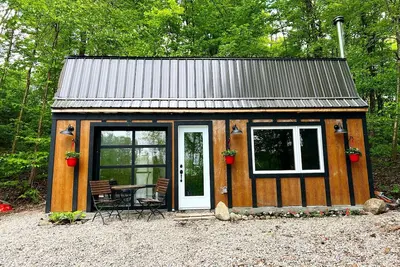 Image de Beautiful  1-bedroom Cottage on Shawanaga Lake