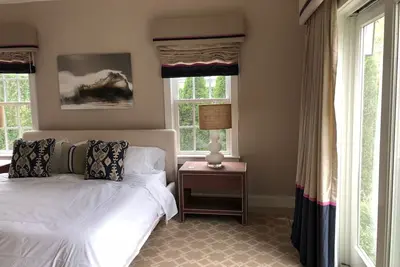 Image de Nantucket Property Just Outside of Town