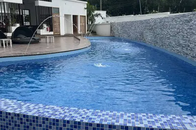 Image de Lovely 2 bedroom condo with a pool area