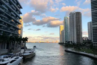 Image de Luxury 2br at Icon Brickell, 47th Floor, Prime Location