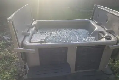 Image de Beautiful modern home within walking distance to Hayward field.