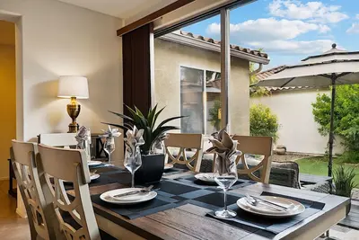 Image de Beautifully Furnished Home in Power Ranch ~ Steps away from Community Pool & Spa