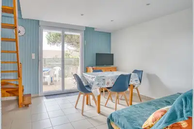 Image de Maison T3 proche plage & centre-ville avec jardinet et parking