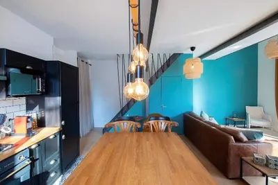 Image de T3 duplex à 100m de la plage avec Wifi, 2 chambres