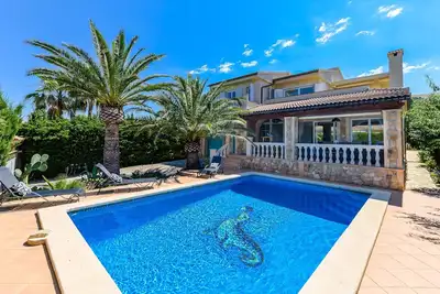 Image de 2263 - Chic vacation home with private pool