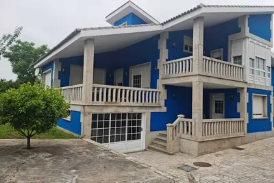 Goris House