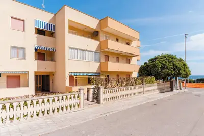 Image de Appartement \"Casa Vacanza Myriam ad Otranto\" près de la plage et du centre, avec vue sur la mer.