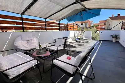 Image de Holiday apartment in Pula, big roof balcony and garden, pet friendly