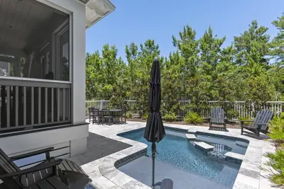 Image de Summer Availability! Book Now! Private Heated Pool! Golf Cart! 5 Adult Bikes! Watersound!