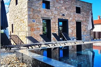 Image de Design lovers stone house with stunning pool and a walking distance to the beach