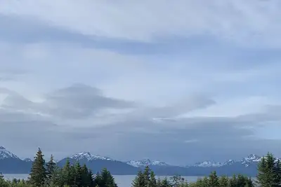 Image de Daybreeze Vacation Home w/ Hot Tub & Gorgeous View
