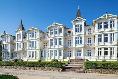 Image de Appartement dans le palais de la plage \"Louise de Prusse\" - vacances à la mer