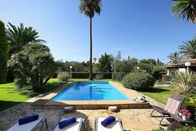 Countryside Villa, A/C, Private Pool, Fabulous Garden & Views between Pollenca, Alcudia & Beaches!