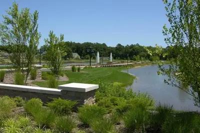 Image de Superbe Bay Community face au Delaware Plages