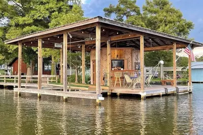 Image de Cozy Cottage with amazing views on the lake.