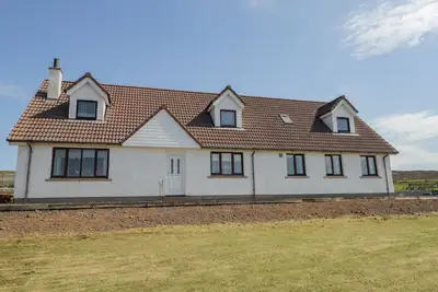 Image de Woodburn Cottage, family friendly, with a garden in Dunvegan