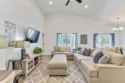 Image de Spacious Retreat for Unforgettable Gatherings!