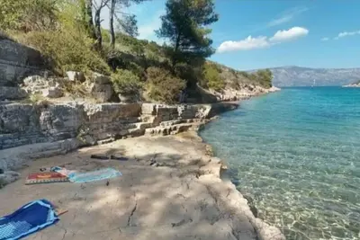 Image de Maison Relaxing oasis (88471-K1) - Stari Grad - île de Hvar