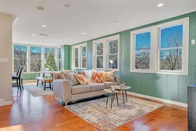 Image de Quechee Village Getaway | The Cottage on Main