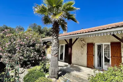 Image de Gemütliches Haus mit Schöner Terrasse - Ganz Strandnah!