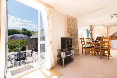 Image de An apartment that sleeps 4 guests in 2 bedrooms
