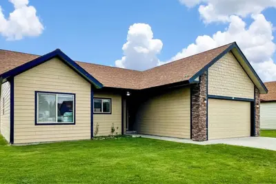 Image de Cozy Donnelly Bungalow w/ Neighborhood Playground