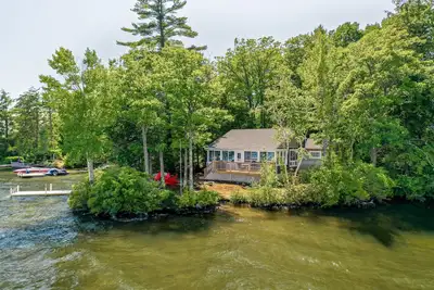 Image de Winnipesaukee Cottage With Charm Galore
