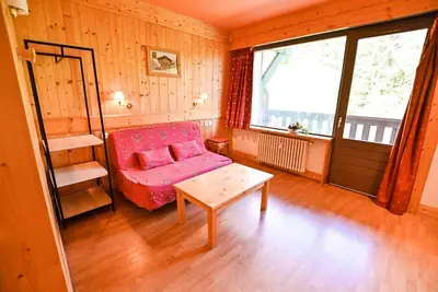 Image de Lumineux Studio Avec Balcon
