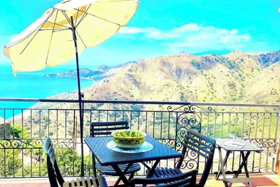 Image de Casa Francesco - House with sea view and Etna volcano