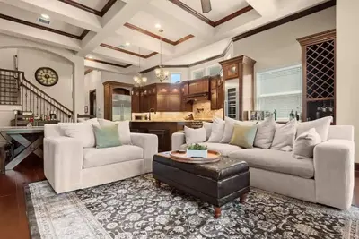 Image de *Luxury Waterfront Home* Game Room * Family Friendly * 3 Private Balconies