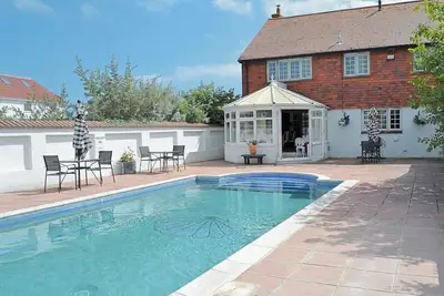 Image de 5 chambres à coucher à Hayling Island