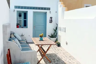 Image de Poli Cave House - Fira - Santorini