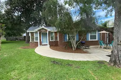 Image de Quiet & Cozy Coastal Cottage, walkable to St. Marys waterfront