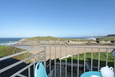 Image de Driftwood - 7 Glendorgal Sands