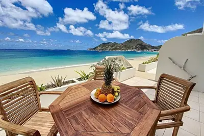 Image de Paradis Caraïbes 1, les pieds dans l'eau