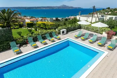 Image de Villa Katerina Pente by Villa Plus